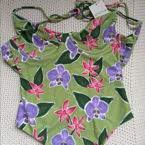 NWT BENOA SWIM Garden isle paia one piece